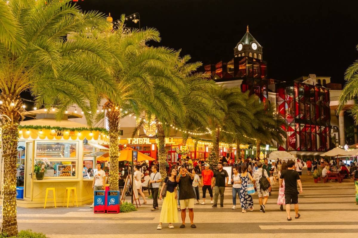 New York Times chọn cáp treo Hòn Thơm là hình ảnh biểu tượng của du lịch Việt Nam trong danh...