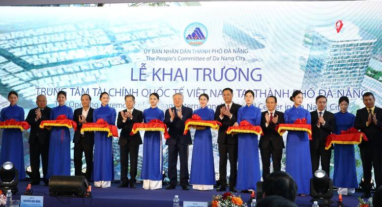 Việt Nam Chính Thức Vận Hành Trung Tâm Tài Chính Quốc Tế: Bước Đi Chiến Lược Hay Cuộc Đua Tham Vọng Trên Bản Đồ Tài Chính Toàn Cầu?