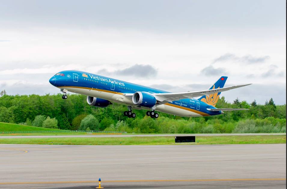Vietnam Airlines tiếp tục tăng chuyến bay phục vụ Tết Nguyên đán 2026