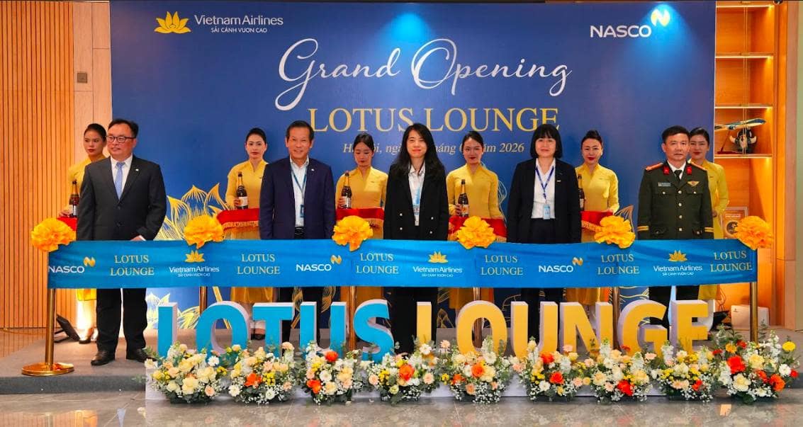 Vietnam Airlines khai trương Phòng khách Bông Sen mới tại Nội Bài