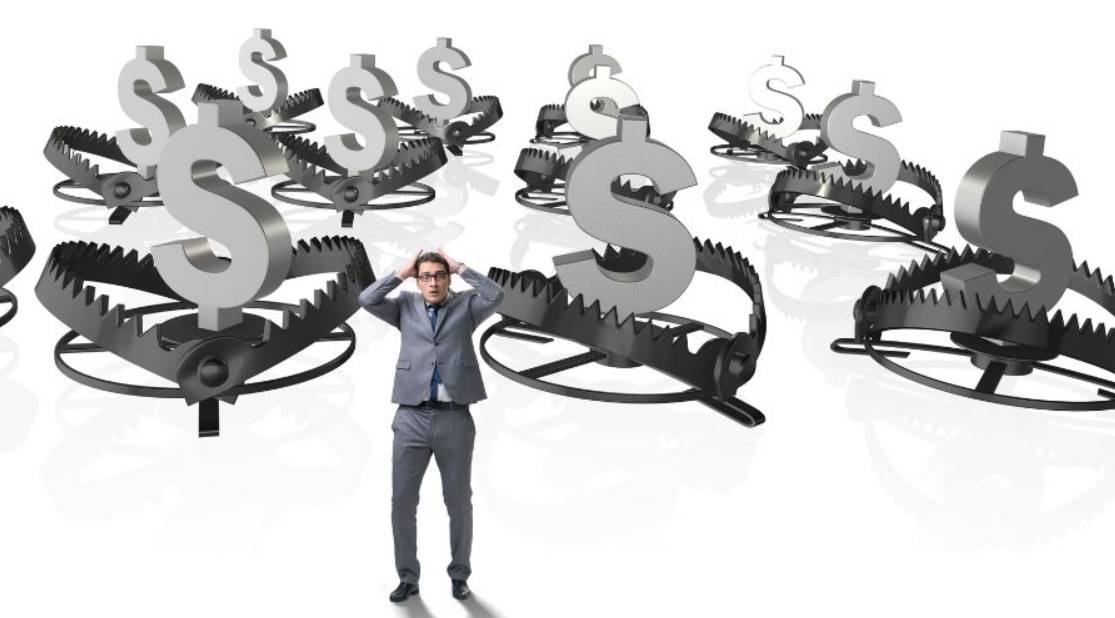 Vàng trỗi dậy, niềm tin suy yếu: Tín hiệu ngầm từ kỷ nguyên dư thừa tiền tệ