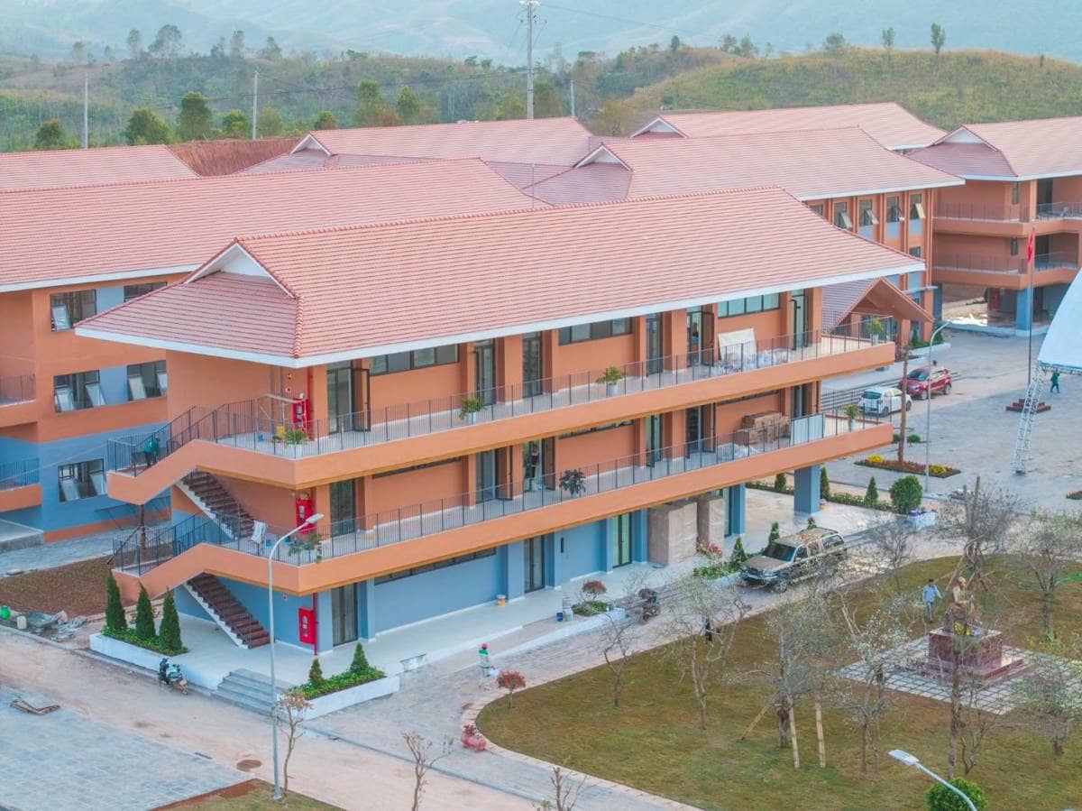 Hé lộ hình ảnh trường phổ thông nội trú liên cấp hiện đại bậc nhất vùng biên giới phía Bắc