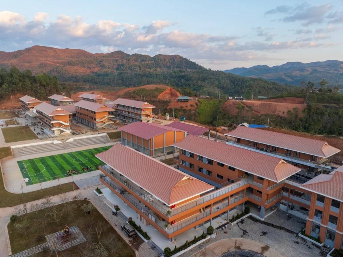 Hé lộ hình ảnh trường phổ thông nội trú liên cấp hiện đại bậc nhất vùng biên giới phía Bắc