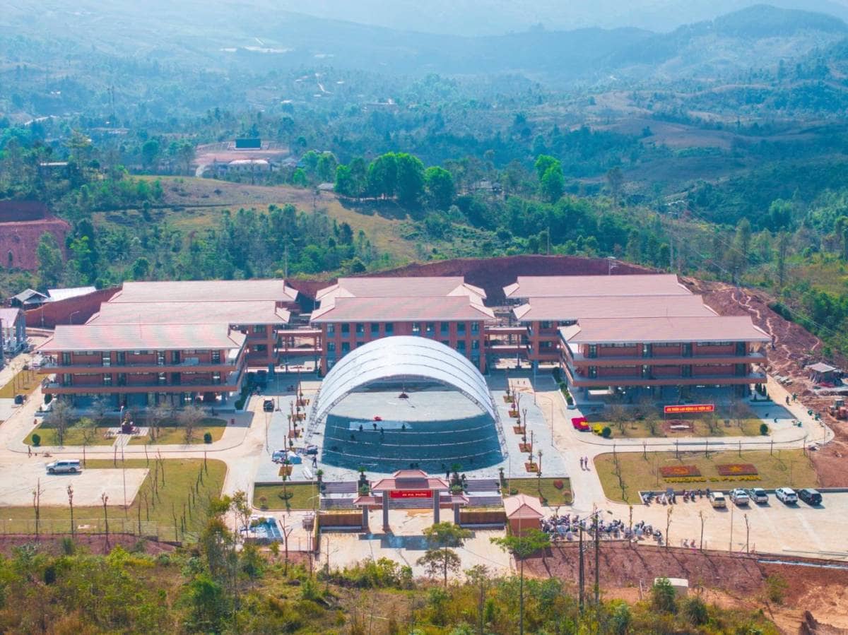 Hé lộ hình ảnh trường phổ thông nội trú liên cấp hiện đại bậc nhất vùng biên giới phía Bắc