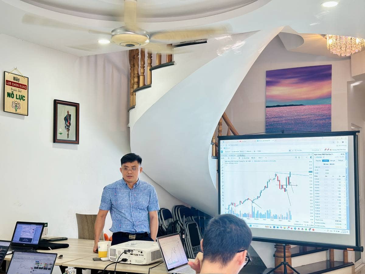 Hi ! Lâu rồi trong đầu tư, mình ko cần ăn bằng lần nữa mà mình cần là sự bền vững, an toàn vốn, kiếm  ...