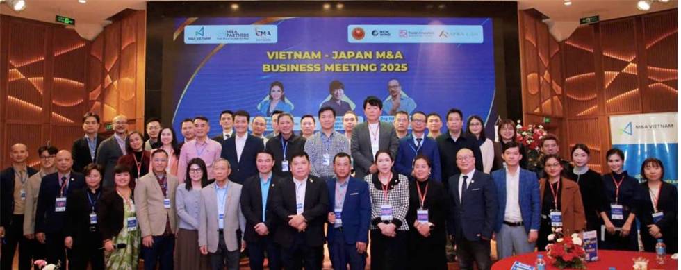 HIỆP HỘI M&A TỰ HÀO TRỤ SỞ, TRI ÂN GIA ĐÌNH ÔNG TRỊNH CẦN CHÍNH. ---. Khi Ông Trịnh Cần Chính - CT.HĐQT  ...