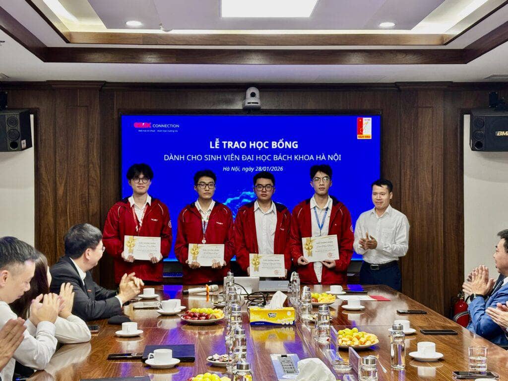 GELEX trao học bổng cho sinh viên tiêu biểu của Đại học Bách khoa Hà Nội