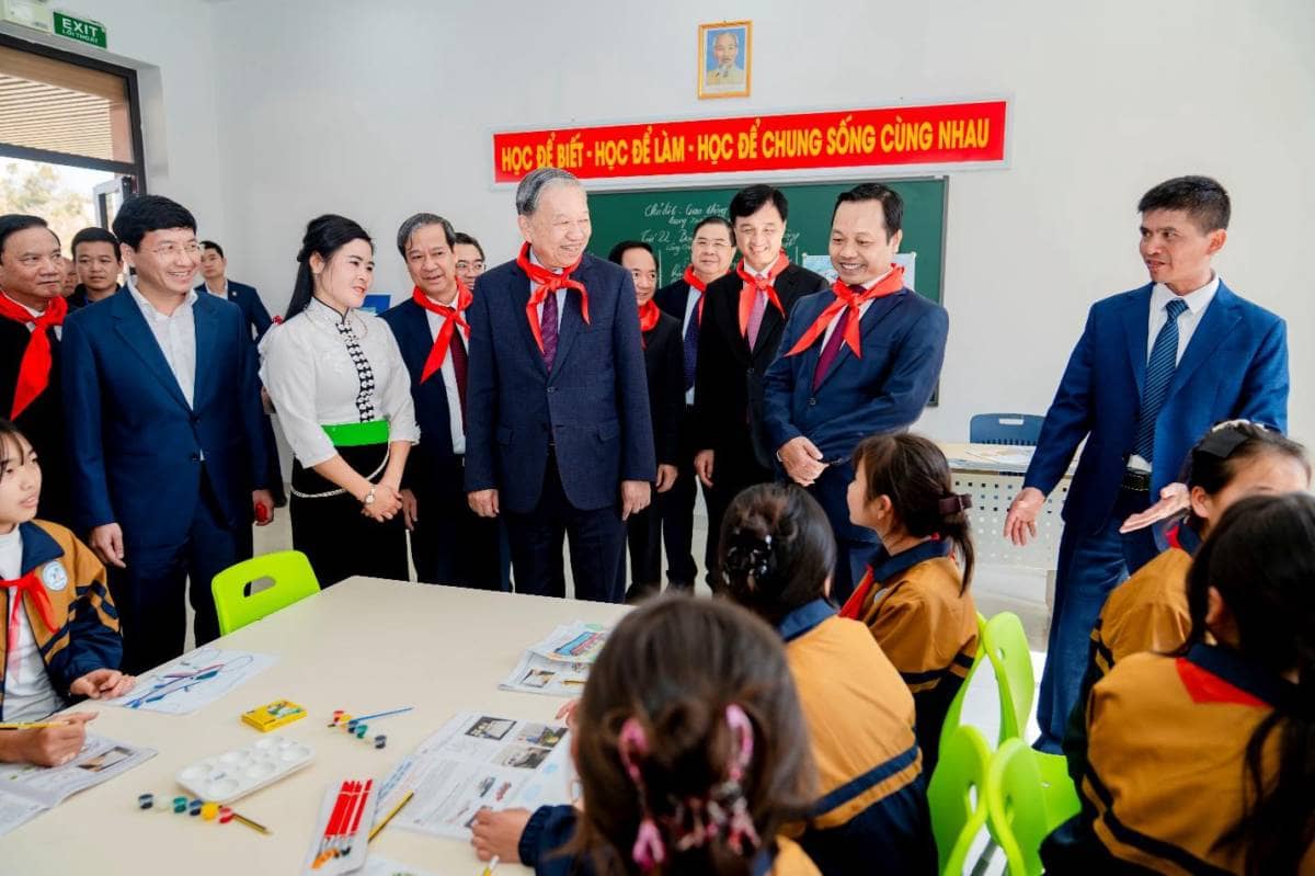 Điện Biên khánh thành trường nội trú liên cấp Si Pa Phìn cho hơn 1.000 học sinh với sự tham gia của Sun Group