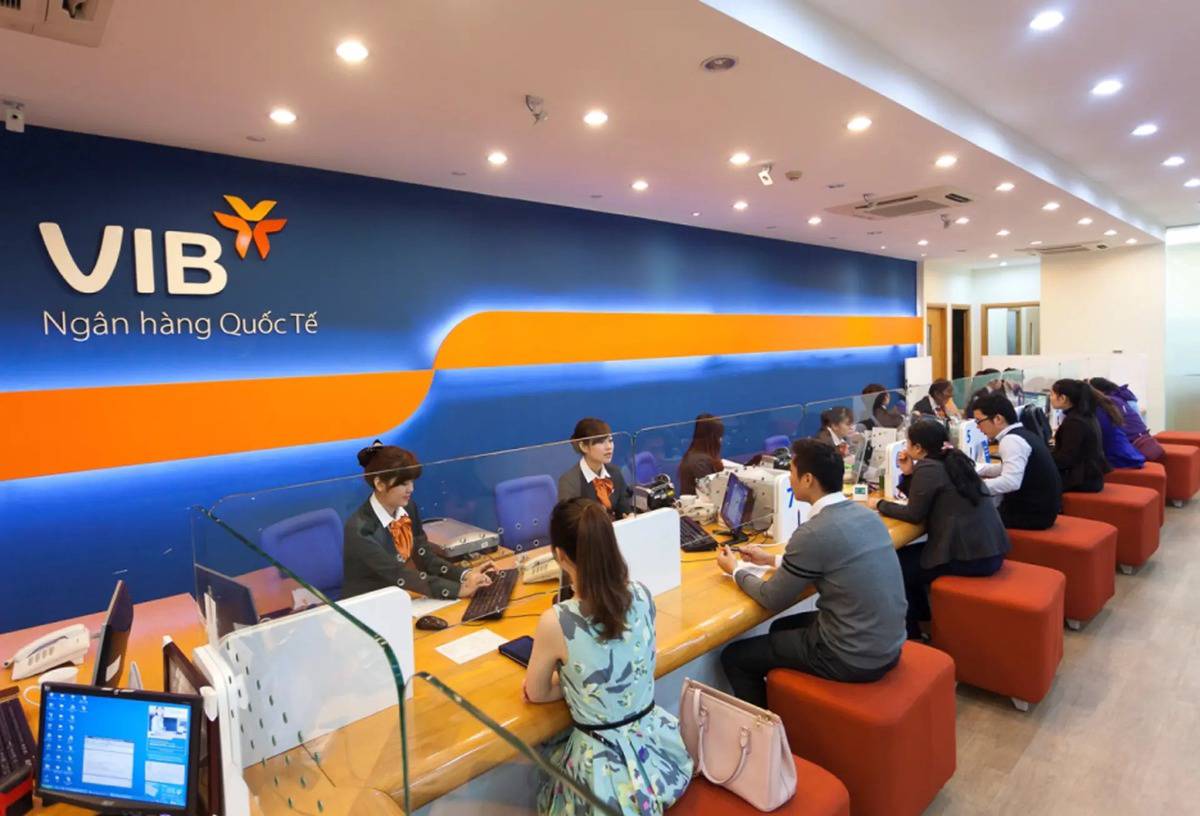 VIB Q4/2025: Lợi nhuận “đi ngang”, cấu trúc tăng trưởng đổi hướng – cú rẽ chiến lược hay tín hiệu chậm lại?