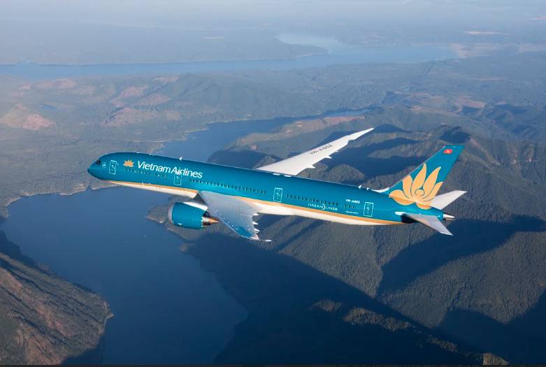 Vietnam Airlines khuyến nghị hành khách mua vé qua kênh chính thức dịp cao điểm Tết Nguyên đán Bính Ngọ 2026