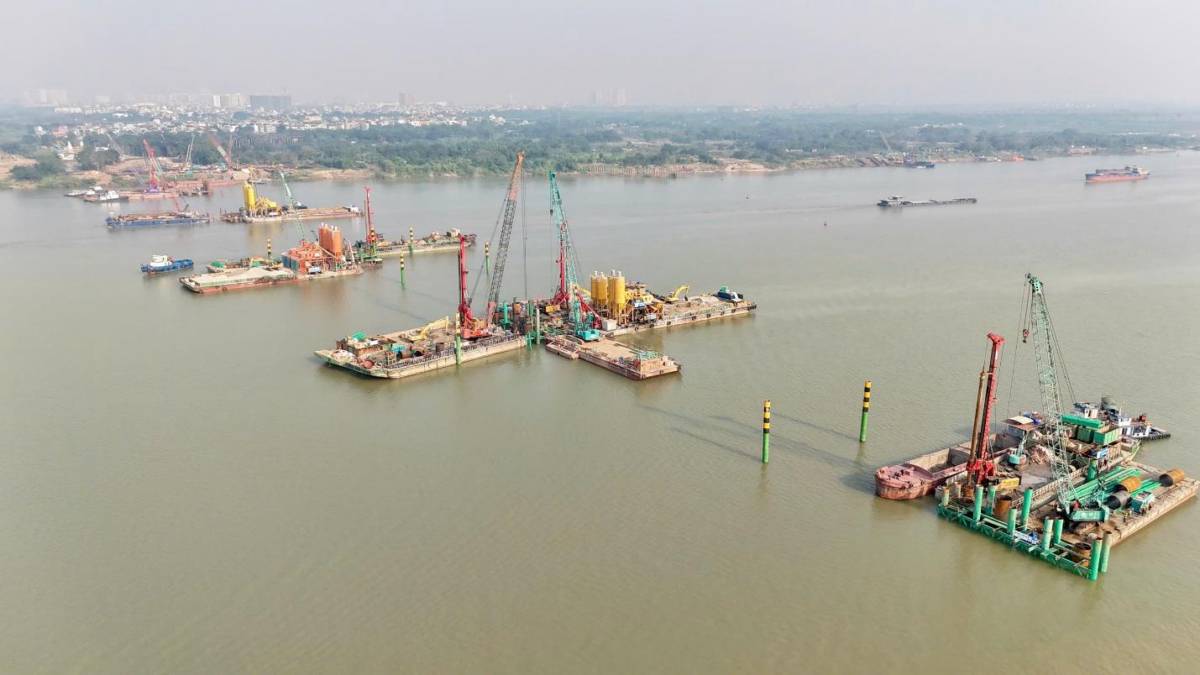Dồn lực thi công cầu Trần Hưng Đạo, Sun Group đặt mục tiêu cán đích giữa năm 2027