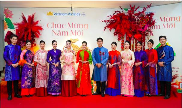 Vietnam Airlines mang trọn hương vị Tết Việt trong từng cánh bay xuân Bính Ngọ 2026