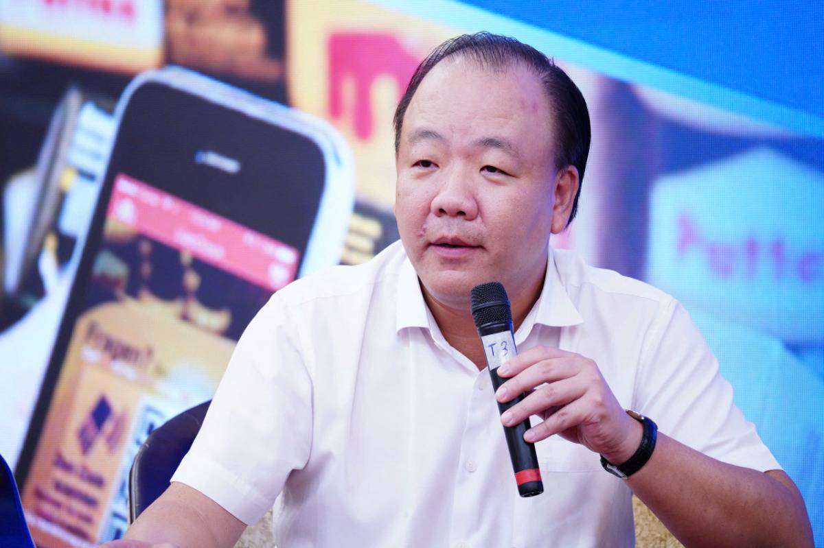 Quỹ bình ổn xăng dầu chỉ còn đủ 15 ngày: Việt Nam còn “vũ khí” nào để giữ giá xăng trong cơn bão dầu mỏ toàn cầu?