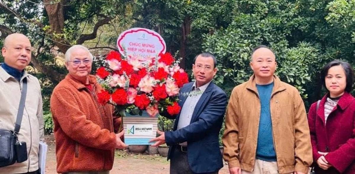 CHIẾN TRANH TRUNG ĐÔNG THÚC ĐẨY QUỸ ĐẦU TƯ HOÀNG GIA QATAR TÌM KIẾM ĐẦU TƯ TẠI VIỆT NAM. ---. Sau lễ  ...