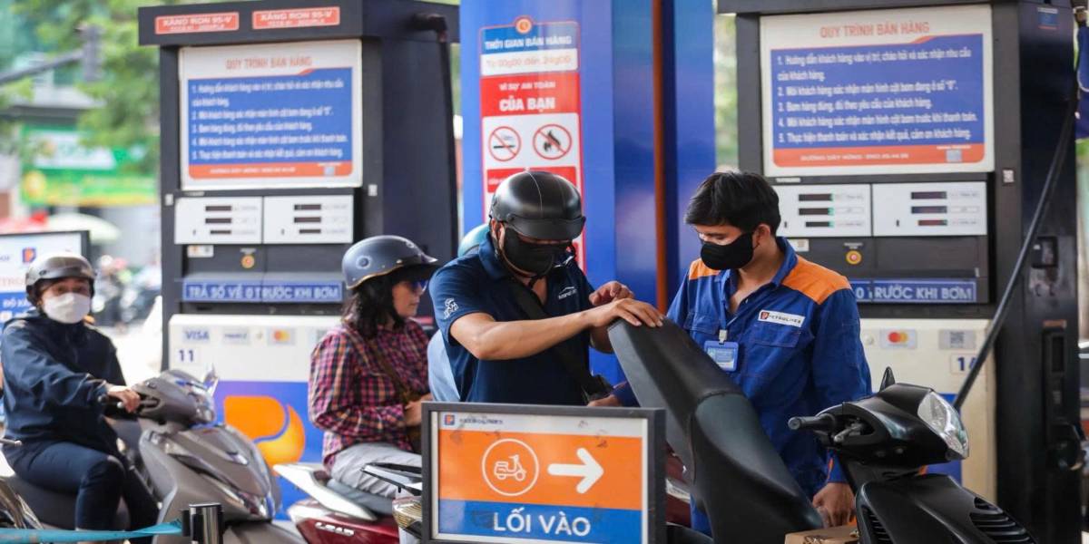 Biến động trái chiều trên thị trường hàng hóa: Năng lượng rung lắc, kim loại và nông sản phân hóa