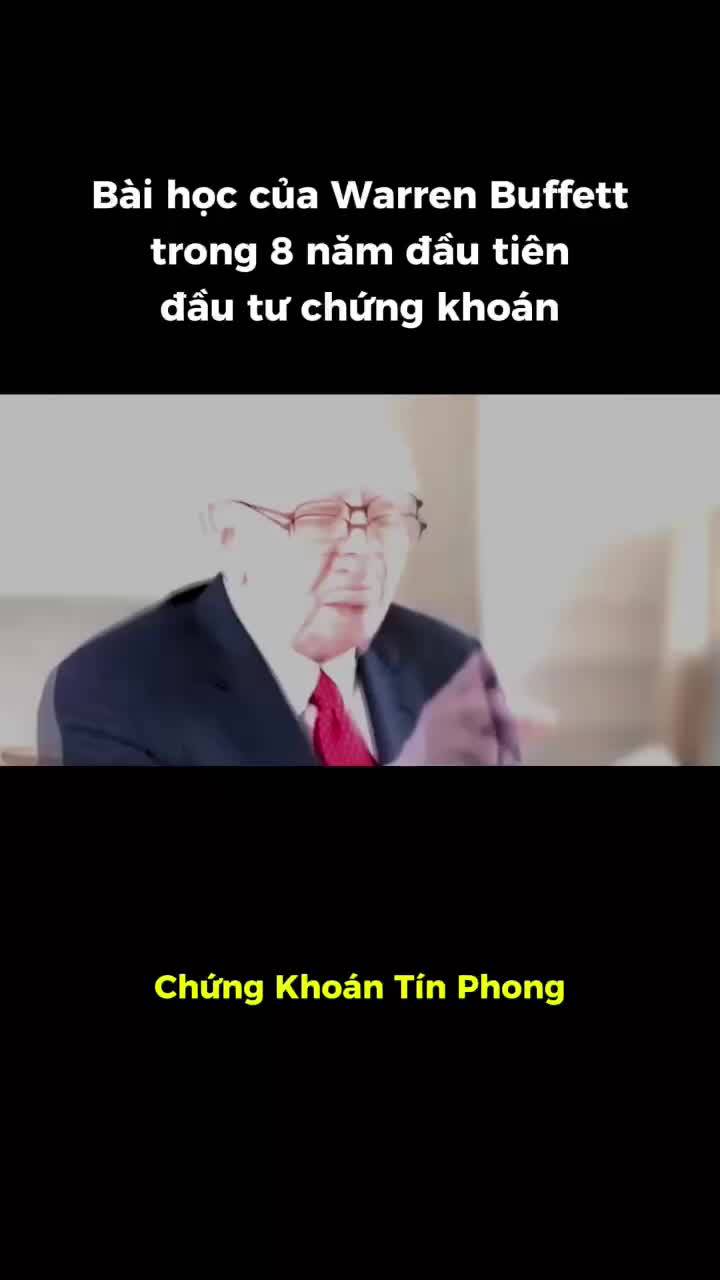 Khi 11 tuổi, Buffett bắt đầu đầu tư, nhưng lại đi sai hướng: suốt 8 năm chỉ chăm chăm xem bảng giá, dự đoán lên xuống và đọc đủ thứ sách phân tích kỹ thuật.