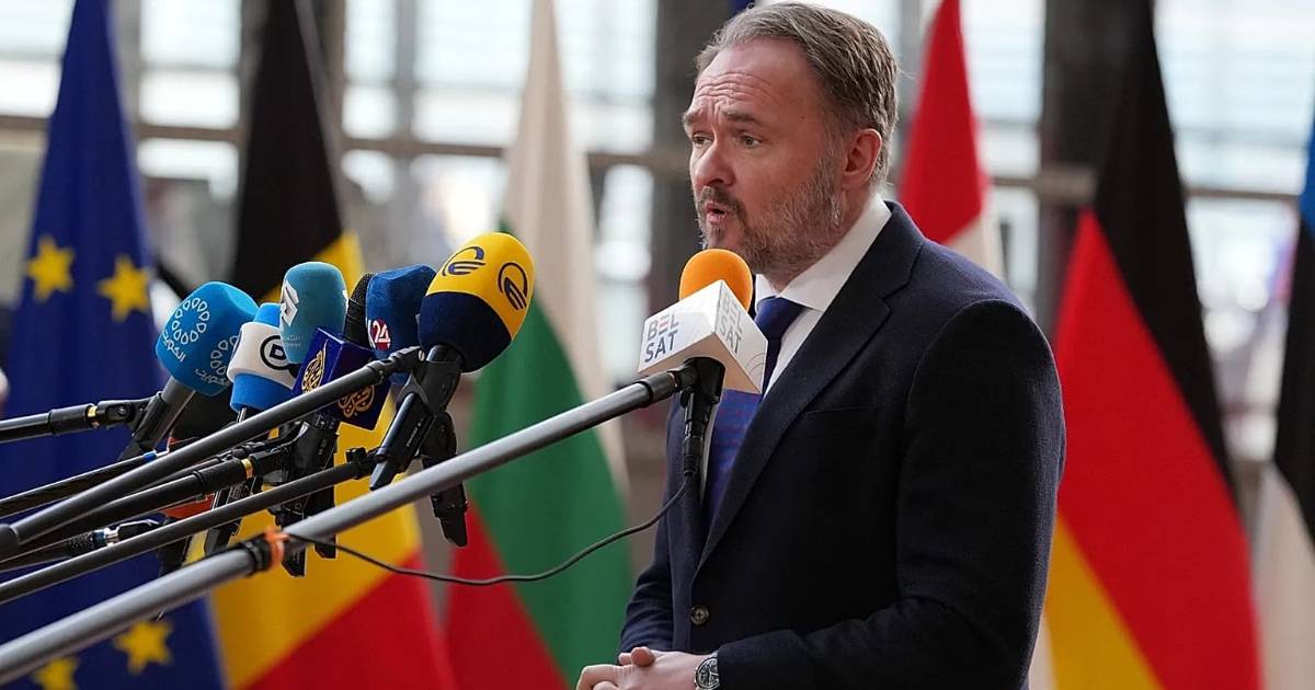 EU vào thế “phòng thủ năng lượng”: Sợ kịch bản đứt nguồn kéo dài