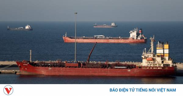 Hormuz đóng hoàn toàn: Tàu dầu quay đầu hàng loạt, nguy cơ sốc nguồn cung toàn cầu