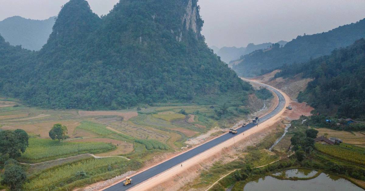 Gỡ nút thắt, đưa cao tốc Đồng Đăng - Trà Lĩnh tăng tốc về đích