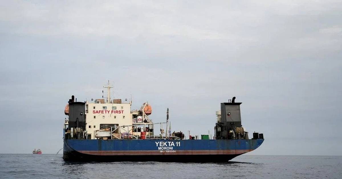 Mỹ siết phong tỏa hàng hải Iran: 5.000 quân dàn trận, cảnh báo dùng vũ lực với tàu vi phạm