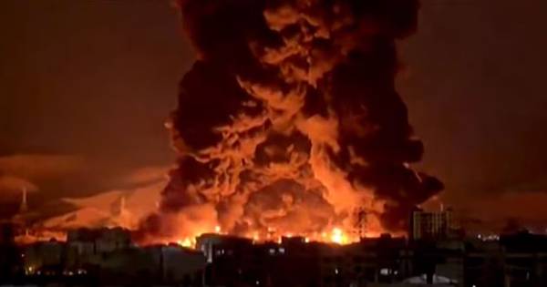 Giữa khủng hoảng Iran, Mỹ bất ngờ “hốt bạc” từ dầu thô