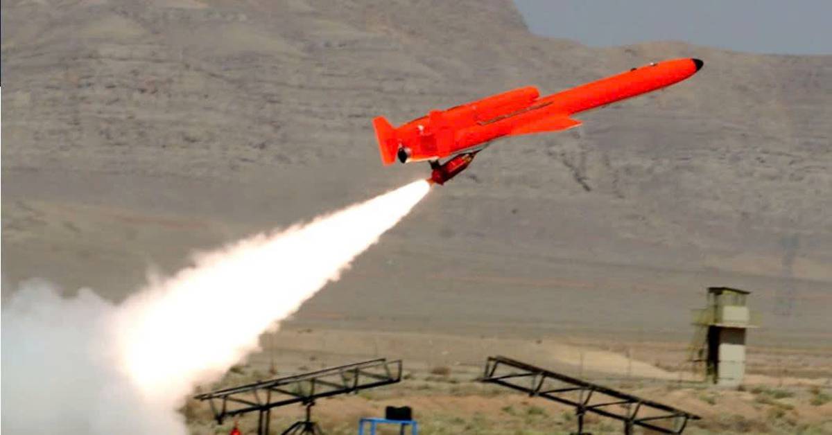 Iran nhắm tàu chiến Mỹ bằng drone sau vụ bắt tàu: Căng thẳng vượt “lằn ranh đỏ”?