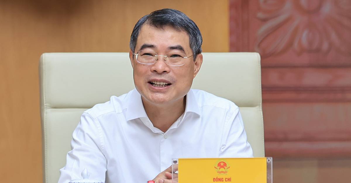 Thủ tướng Lê Minh Hưng: Không để thiếu điện, xăng dầu trong bất kỳ tình huống nào