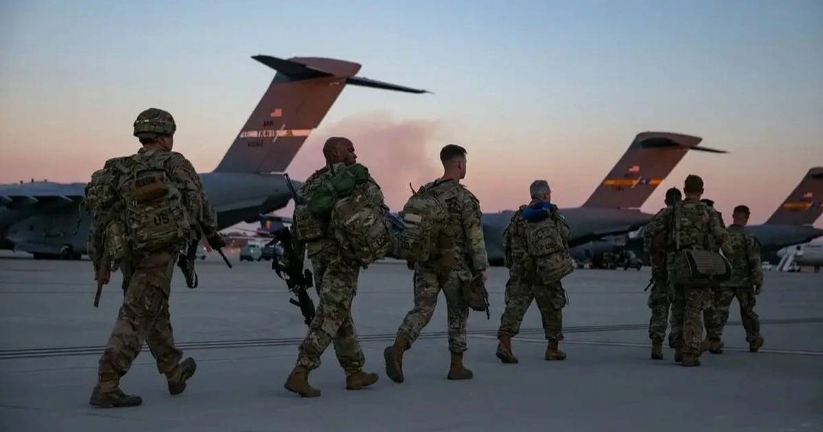 50.000 binh sĩ Mỹ áp sát Iran: Washington đang chuẩn bị cho điều gì?
