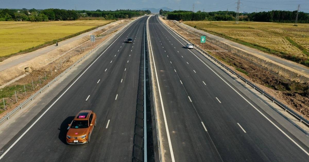 Bộ Xây dựng phản hồi đề xuất bảo hành cao tốc 10 năm của Sơn Hải