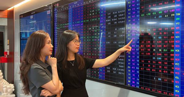 Nhà đầu tư quay lưng với chứng khoán: Lý do và giải pháp trong năm 2026
