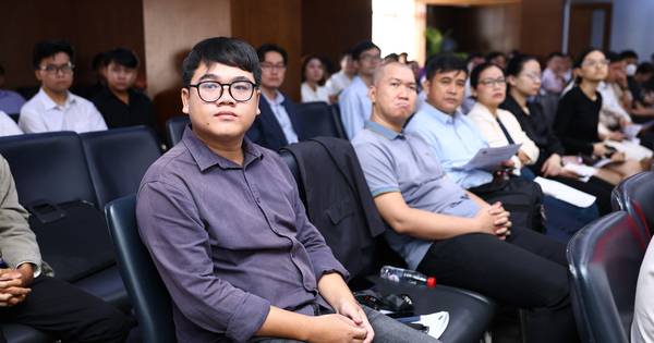 Người trẻ mất khoảng nửa thế kỷ mới mua được nhà