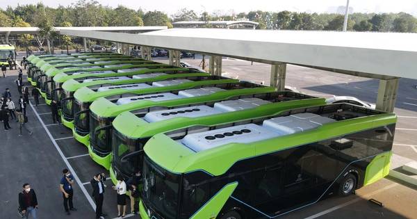 Hỗ trợ tới 70% lãi vay trong 10 năm: Hà Nội đang “mở đường” mạnh tay cho giao thông xanh bứt tốc?