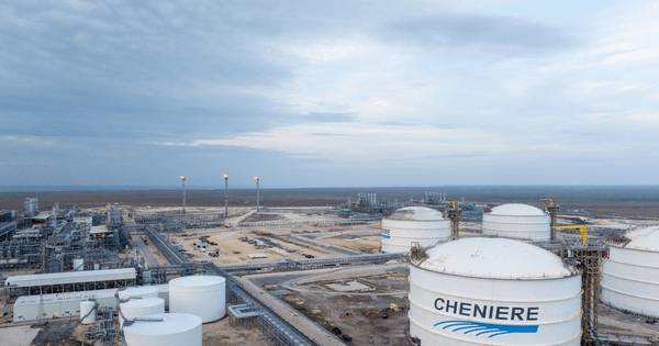 “Ông lớn” LNG dọa rút lui: EU đối mặt nguy cơ thiếu khí, giá năng lượng lại bùng nổ?