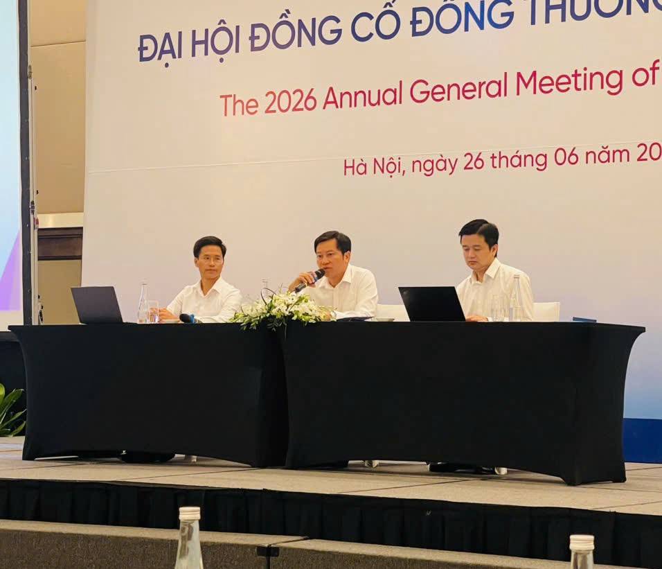 Hơn 128.000 cổ đông nhưng nhiều năm không có cổ đông lớn, lãnh đạo VIX giải trình ra sao