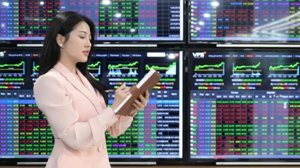 VN-Index vẫn "kẹt" ở đáy cũ nếu bỏ nhóm Vin: Ai sẽ kéo thị trường đi lên?