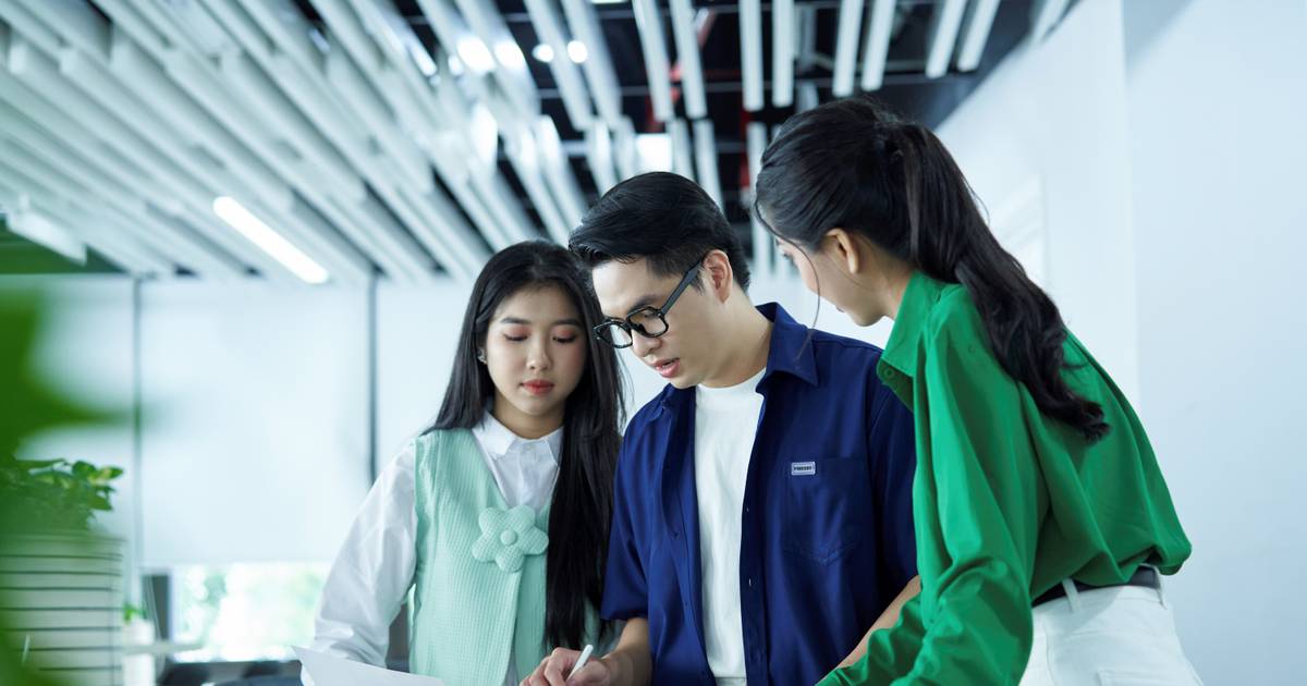 2 cổ phiếu được khuyến nghị mua mạnh, nhóm bán lẻ bước vào chu kỳ tăng trưởng mới?