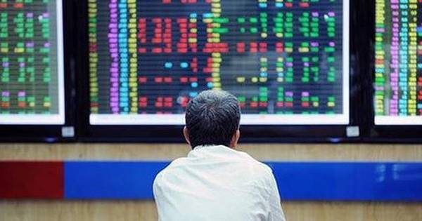 VN-Index vẫn tăng nhưng đa số cổ phiếu giảm, đây có phải dấu hiệu đáng lo?