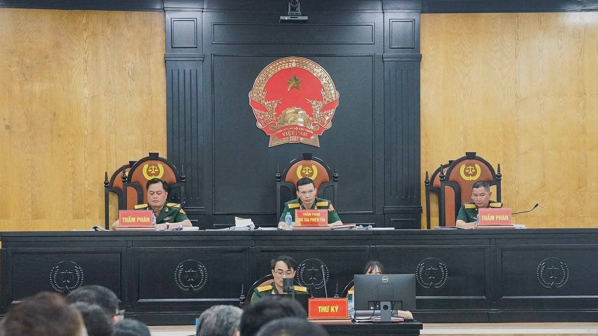 Hậu 'Pháo' xin tạm dừng phiên tòa để thỏa thuận bồi thường 7.000 tỷ với người mua đất
