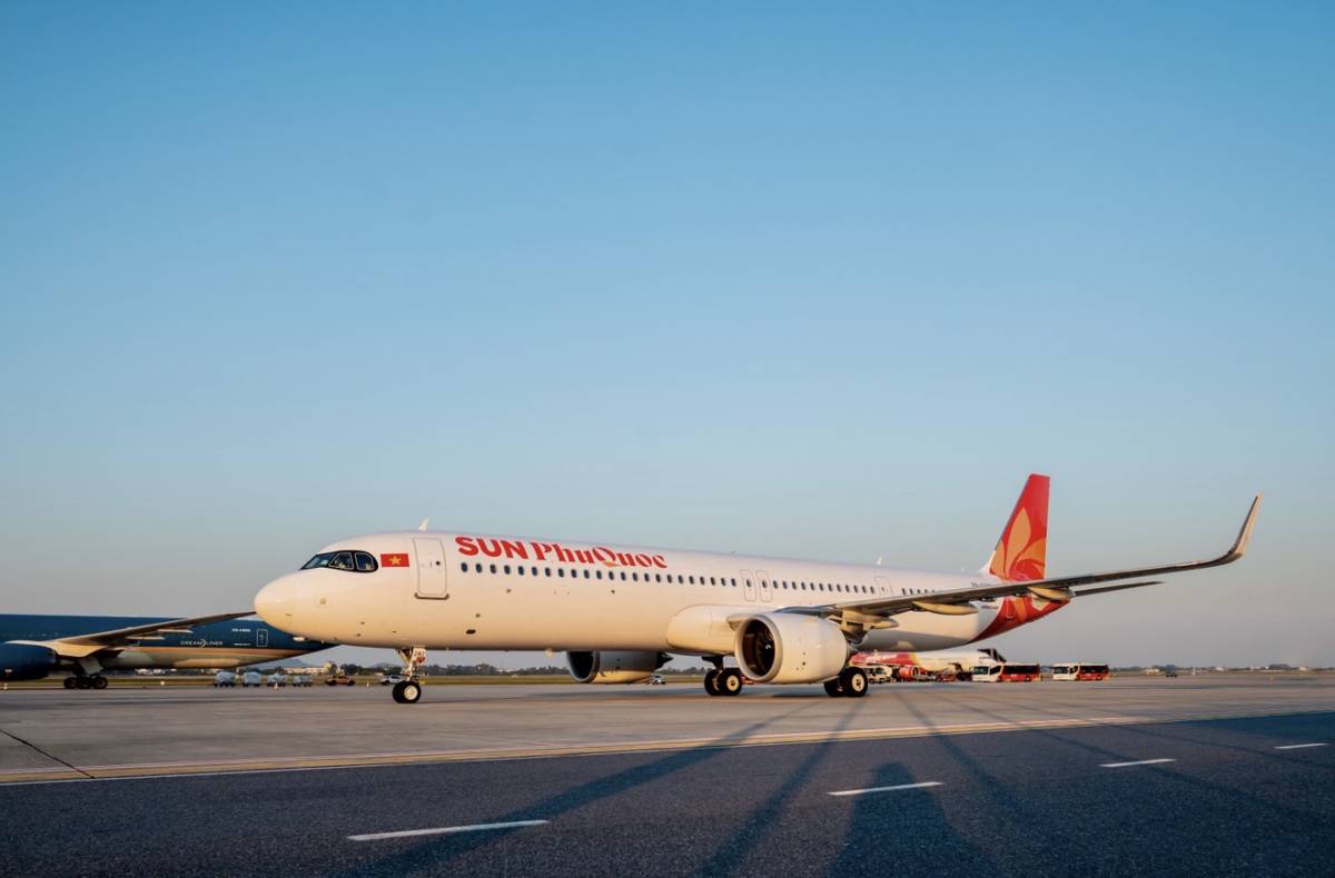 Sun PhuQuoc Airways ra mắt kiệt tác phòng chờ của Bill Bensley tại sân bay Phú Quốc, mở đường bay quốc tế tới Hong Kong (Trung Quốc)