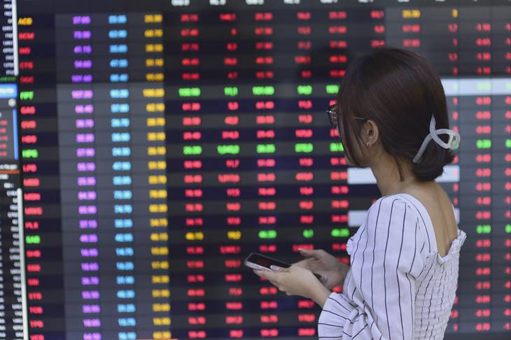 VN-Index Và Bài Toán Chu Kỳ: Khi Thanh Khoản Kỷ Lục Đặt Ra Lời Giải Mới Cho Mốc 1700