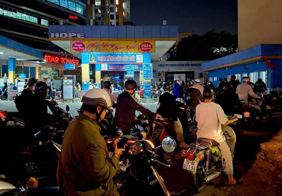 Giá xăng dầu hôm nay 06/04: Vẫn theo đà tiếp tục tăng