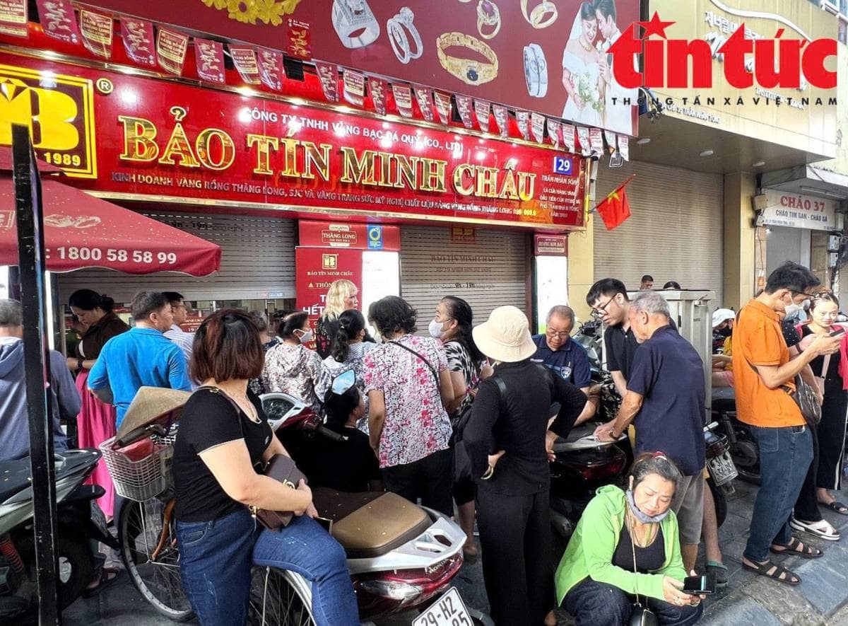 Biến động chưa từng có: Vàng đang phản ứng với nỗi sợ nào?