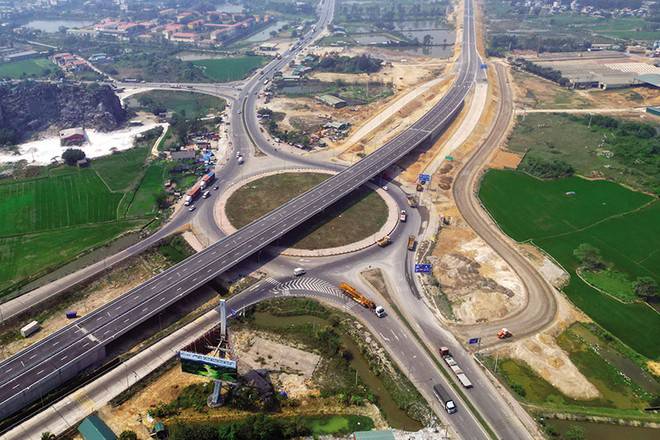 Giải ngân đầu tư công suy giảm gia tốc và giải pháp tháo gỡ điểm nghẽn thể chế cho Doanh nghiệp Nhà nước