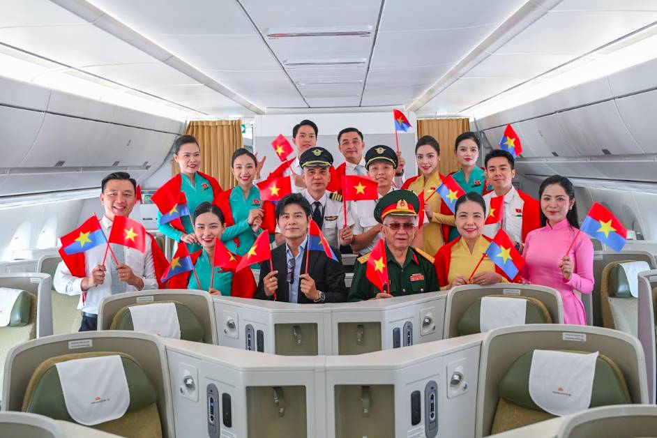 Chuyến bay đặc biệt dịp 30 /4 của Vietnam Airlines: lịch sử là động lực cho những khát vọng vươn cao
