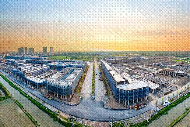 GPMB đoạn Phạm Văn Đồng – Văn Tiến Dũng, đại lộ Tây Thăng Long tiến gần ngày thông xe trong 2026. Công  ...