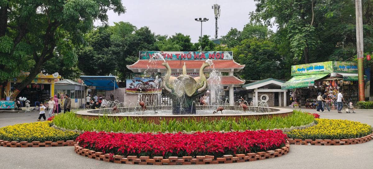 ZOO Hí - Sinh viên báo chí lan tỏa hình ảnh mới của Vườn thú Hà Nội. Dự án ZOO HÍ là sự kết hợp  ...