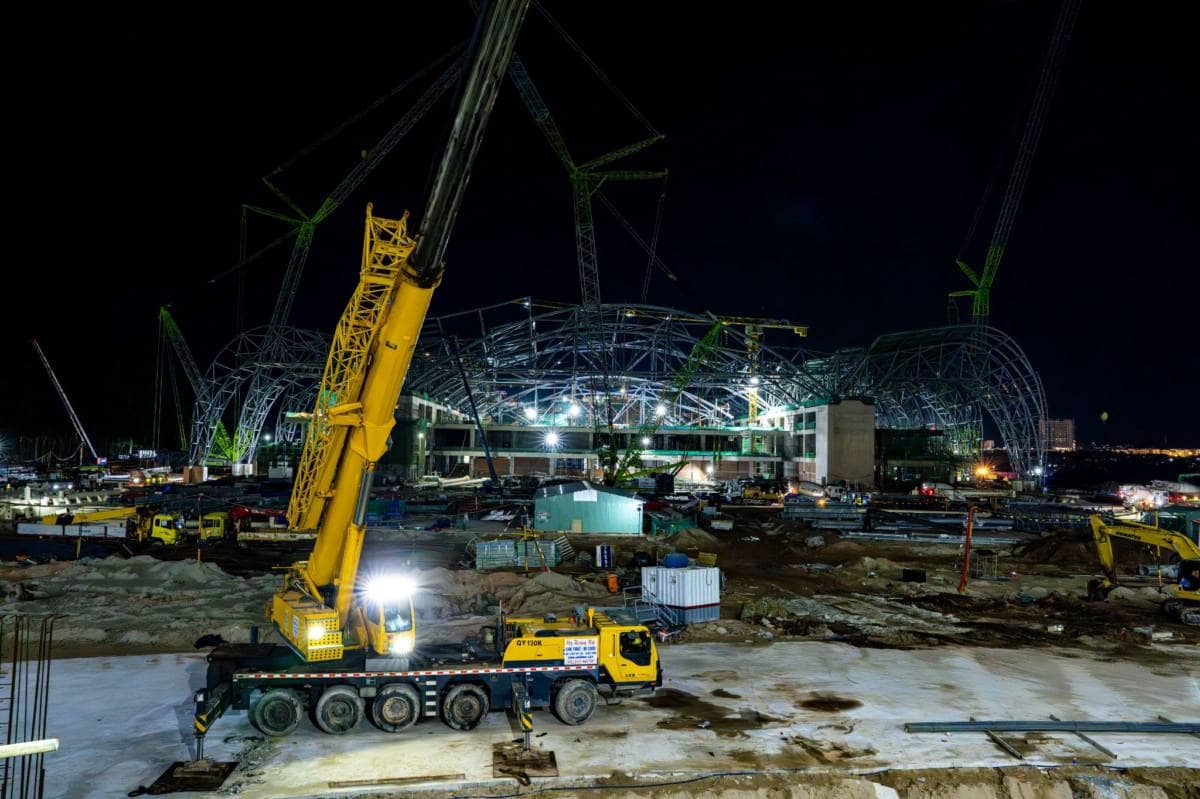 “Thành phố ánh sáng” trên đại công trường không ngủ phục vụ APEC 2027