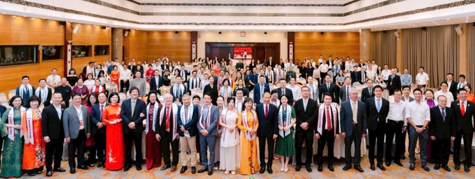 M&A VIETNAM CHÚC MỪNG VMAA ĐẠI HỘI THÀNH CÔNG TỐT ĐẸP. ---. Ngày 08.05.2026, Đại hội thành lập Hiệp  ...