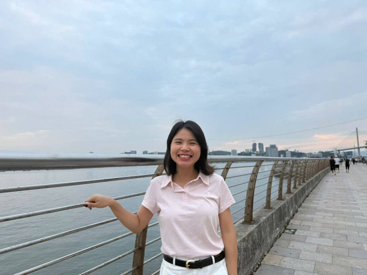 Quan sát là quan sát chứ chưa vào sóng vì lãi suất còn nặng nề,. Nhưng nhiều khi tin ra lúc thị trường  ...