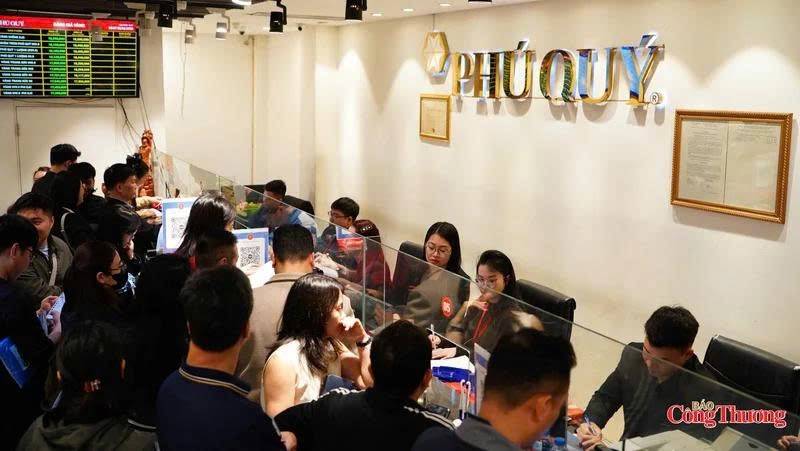 Bạc phản ứng như thế nào sau khi mất mốc 80 USD?
